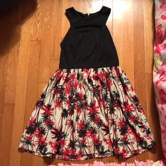 Forever 21 Palm Tree Dress - Picture 1 of 5